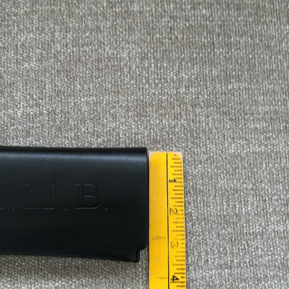 ✨L.A.M.B. Magnetic Black Leather Eyeglass Sunglass Case Semi-Hard - Picture 9 of 9